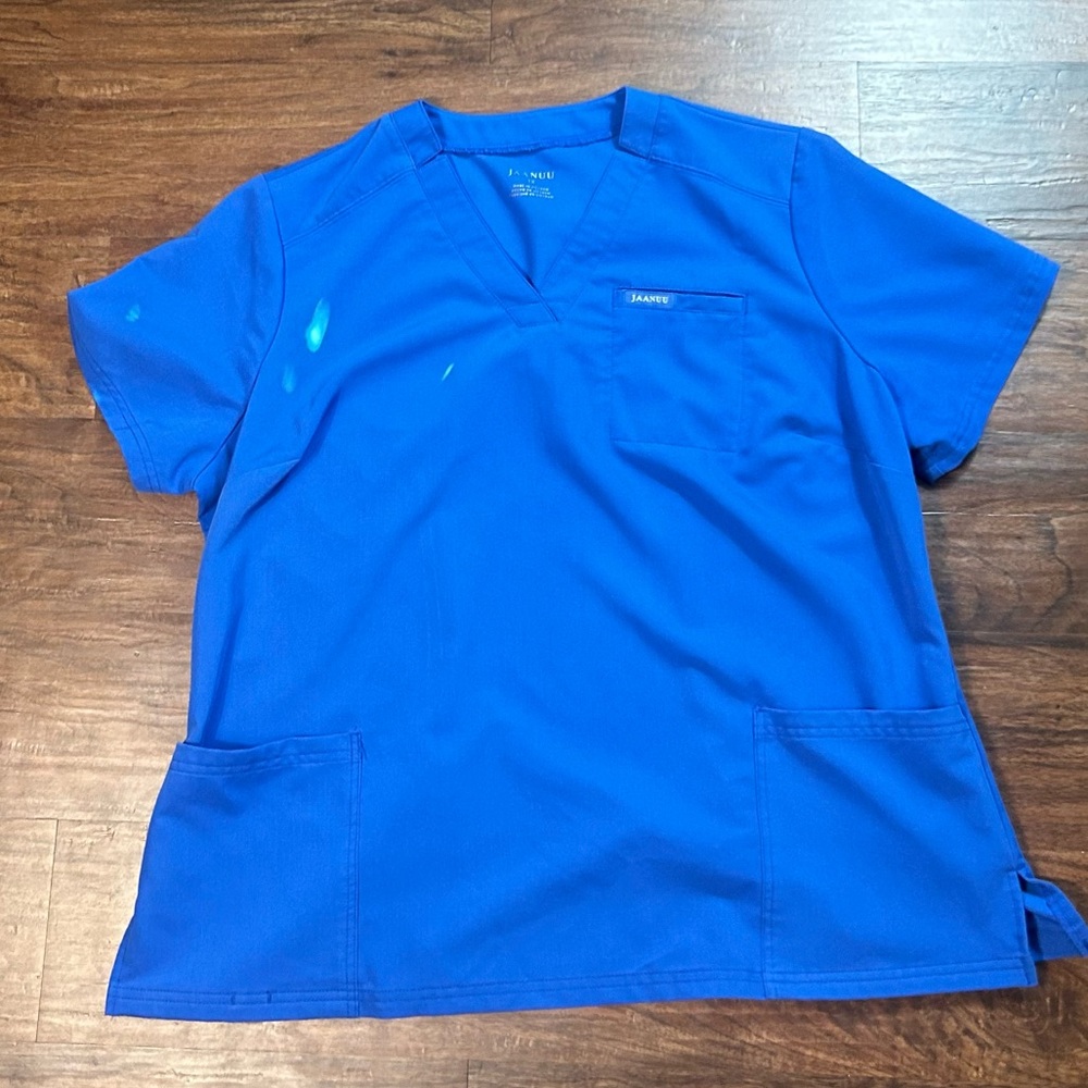 Jaanuu Helia Scrub Top Size 1X